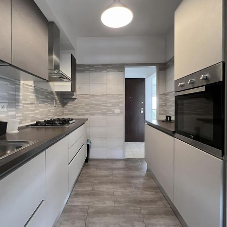 Atlantico Apartment Рим Екстер'єр фото